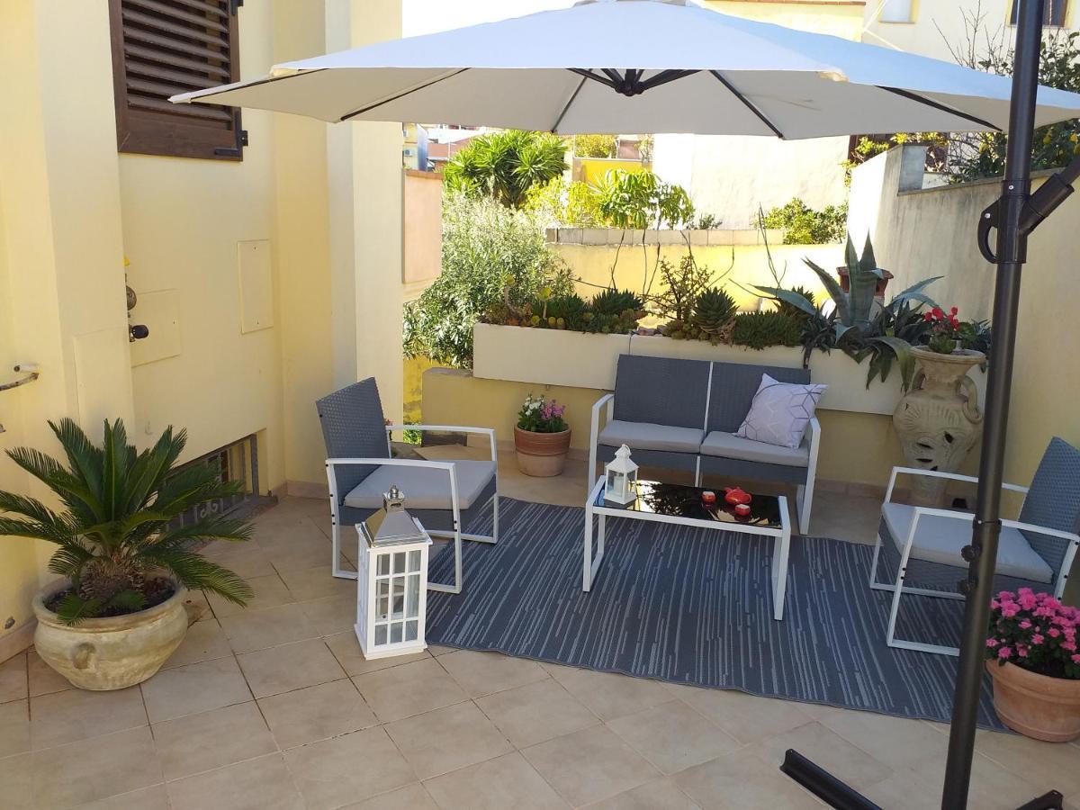 Exclusive Use Swimming Pool Available From June To September Cagliari Extérieur photo