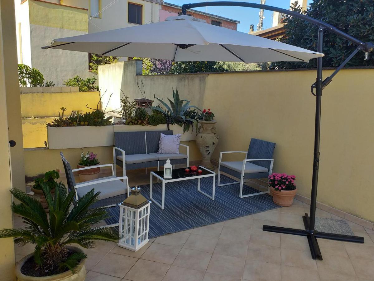 Exclusive Use Swimming Pool Available From June To September Cagliari Extérieur photo