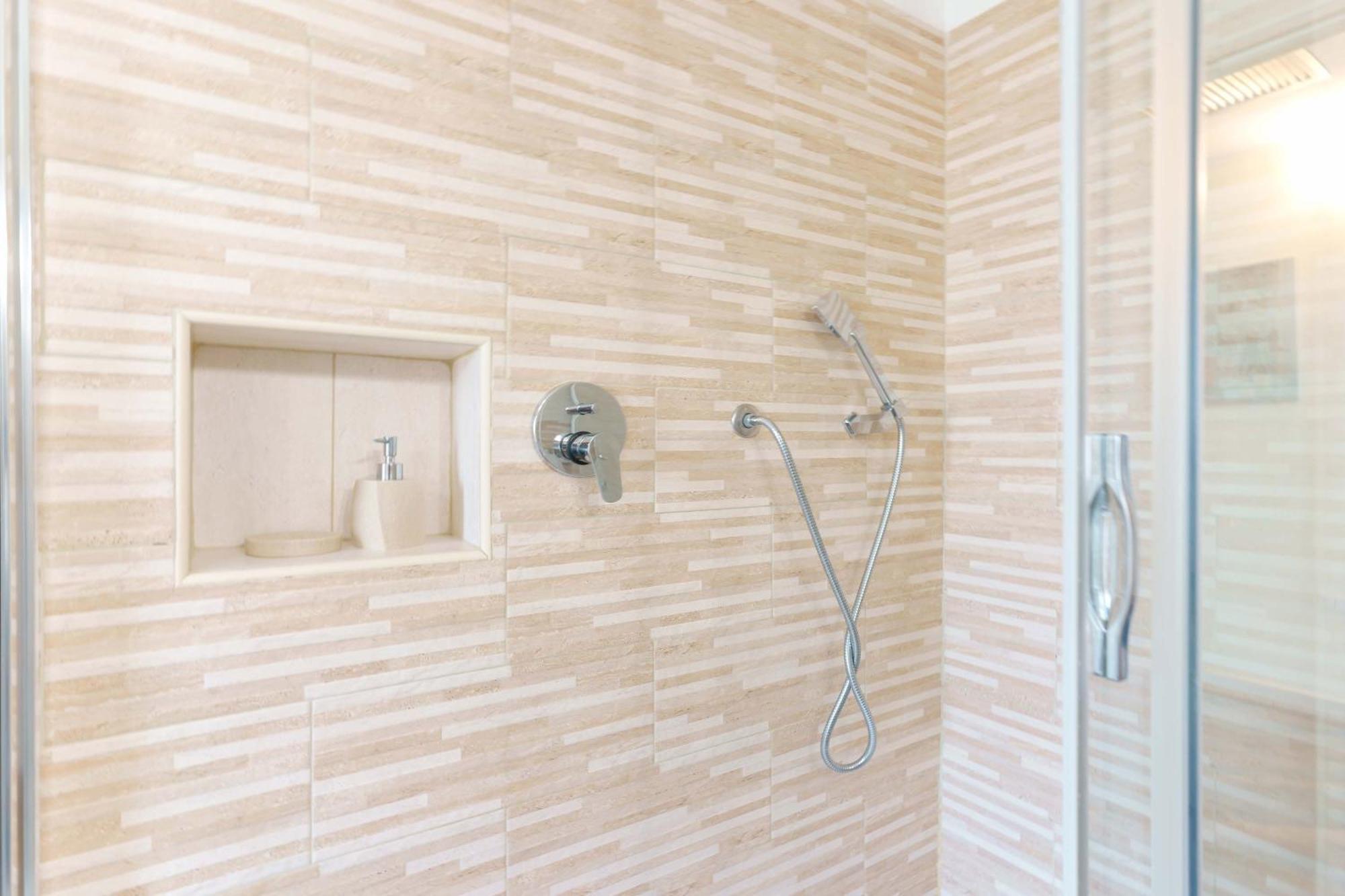 Exclusive Use Swimming Pool Available From June To September Cagliari Extérieur photo