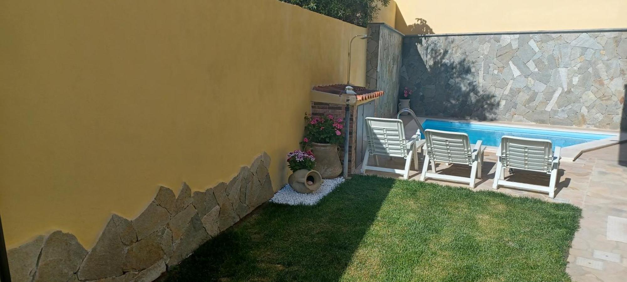 Exclusive Use Swimming Pool Available From June To September Cagliari Extérieur photo