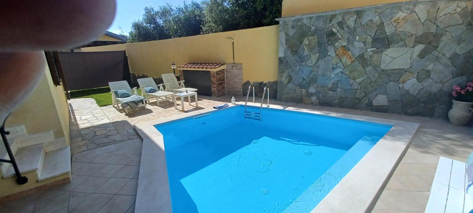 Exclusive Use Swimming Pool Available From June To September Cagliari Extérieur photo